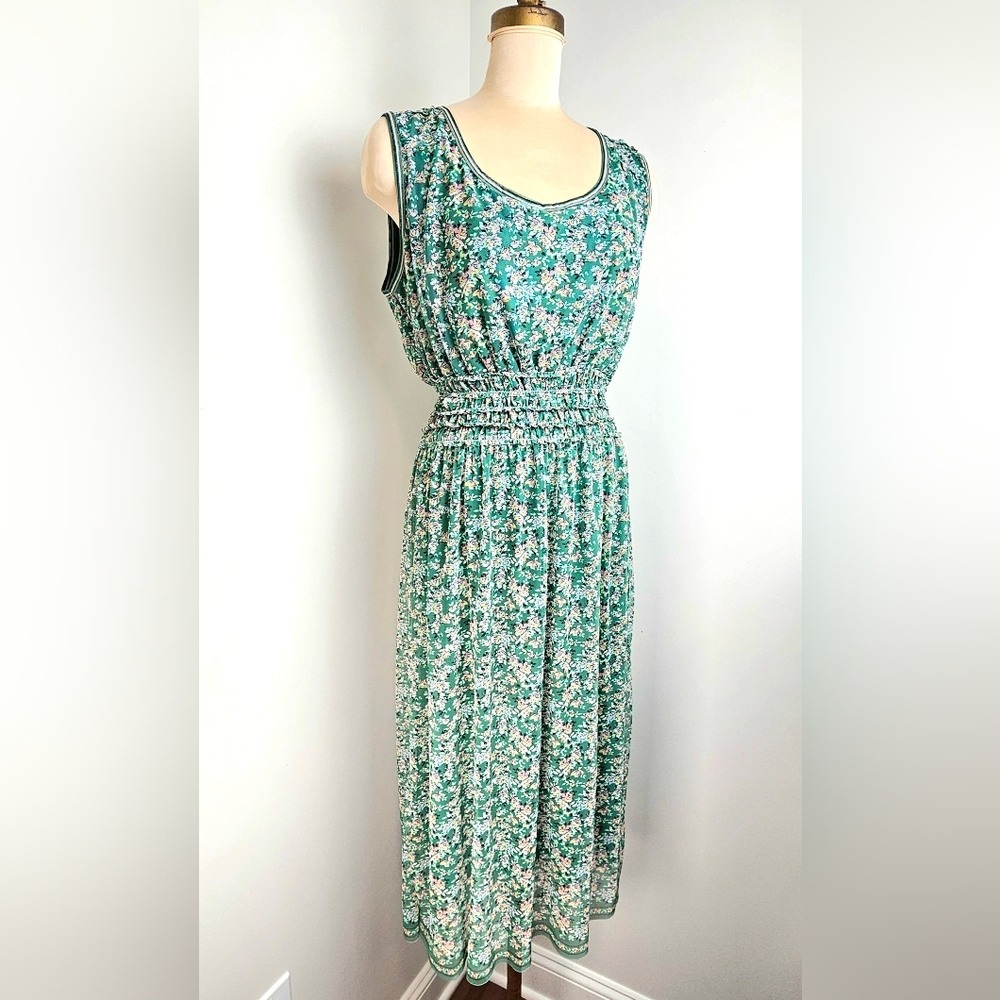 Max Studio Green Floral Midi Dress